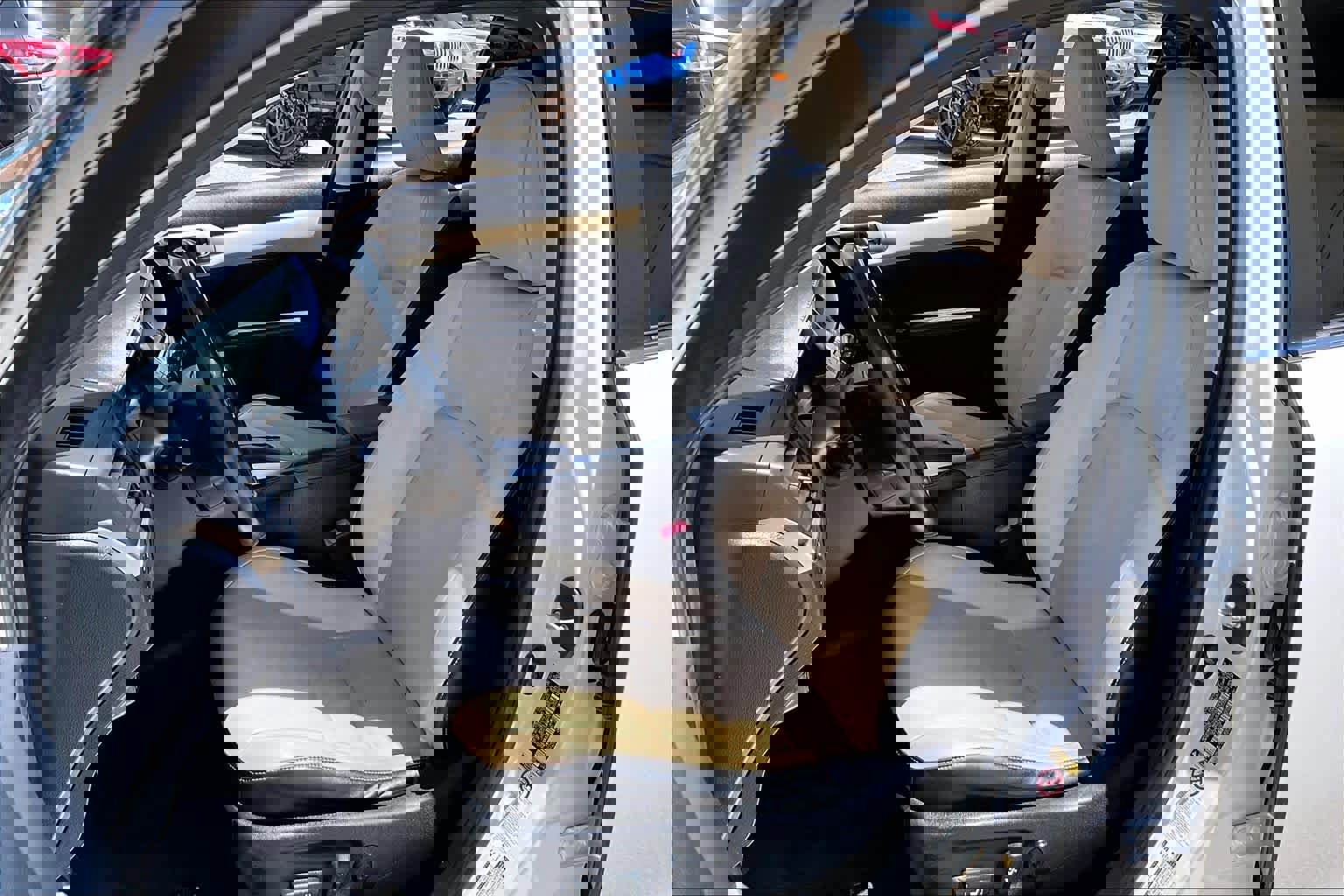 Used 2014 Lexus CT 200h FWD image 8