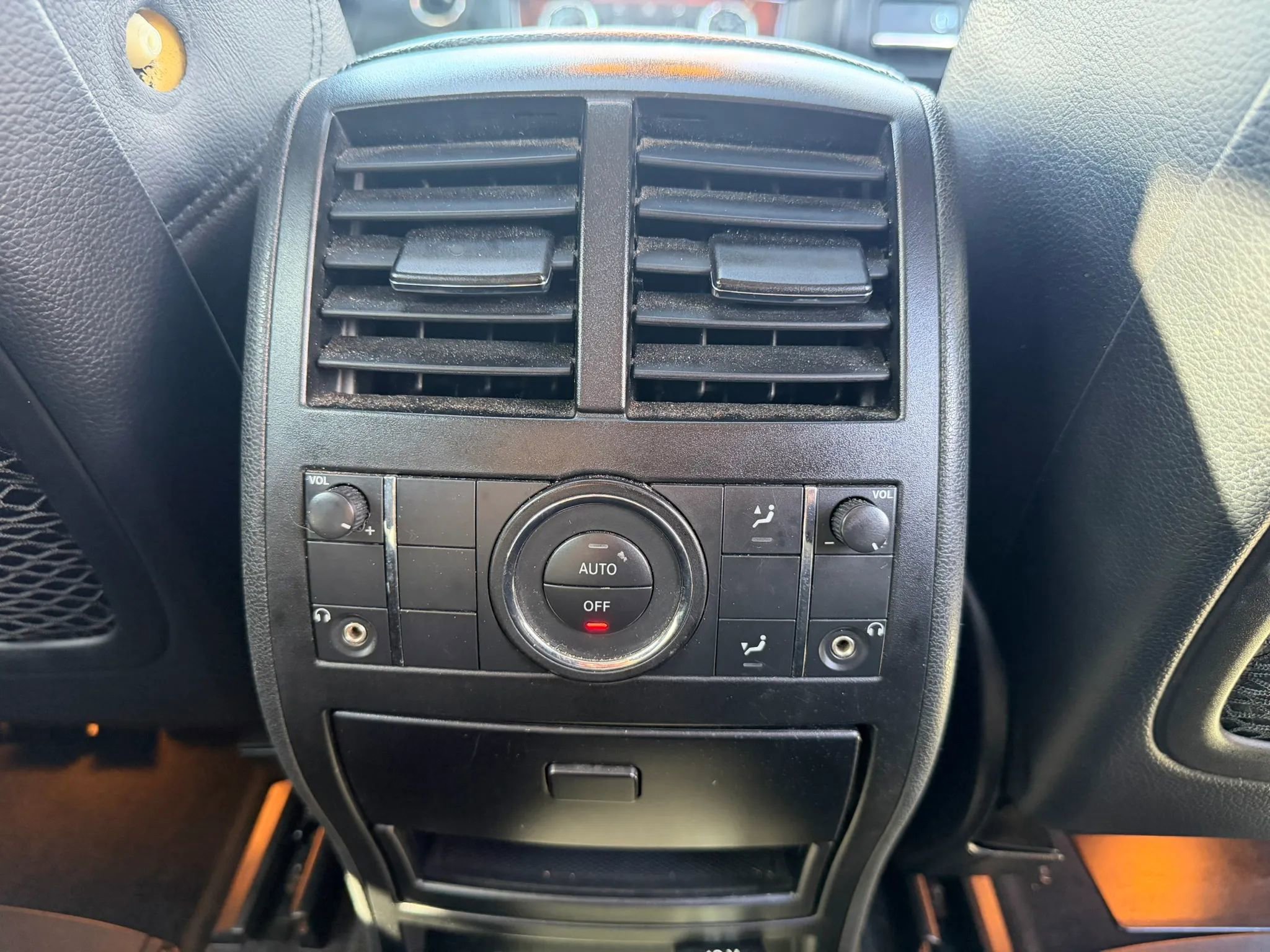 Used 2008 Mercedes-Benz ML 350 4MATIC image 25