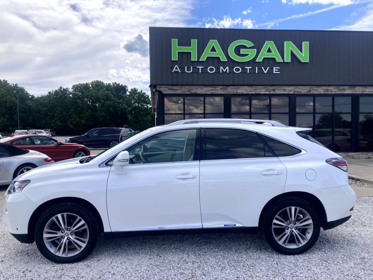Used 2015 Lexus RX 450h AWD image 1