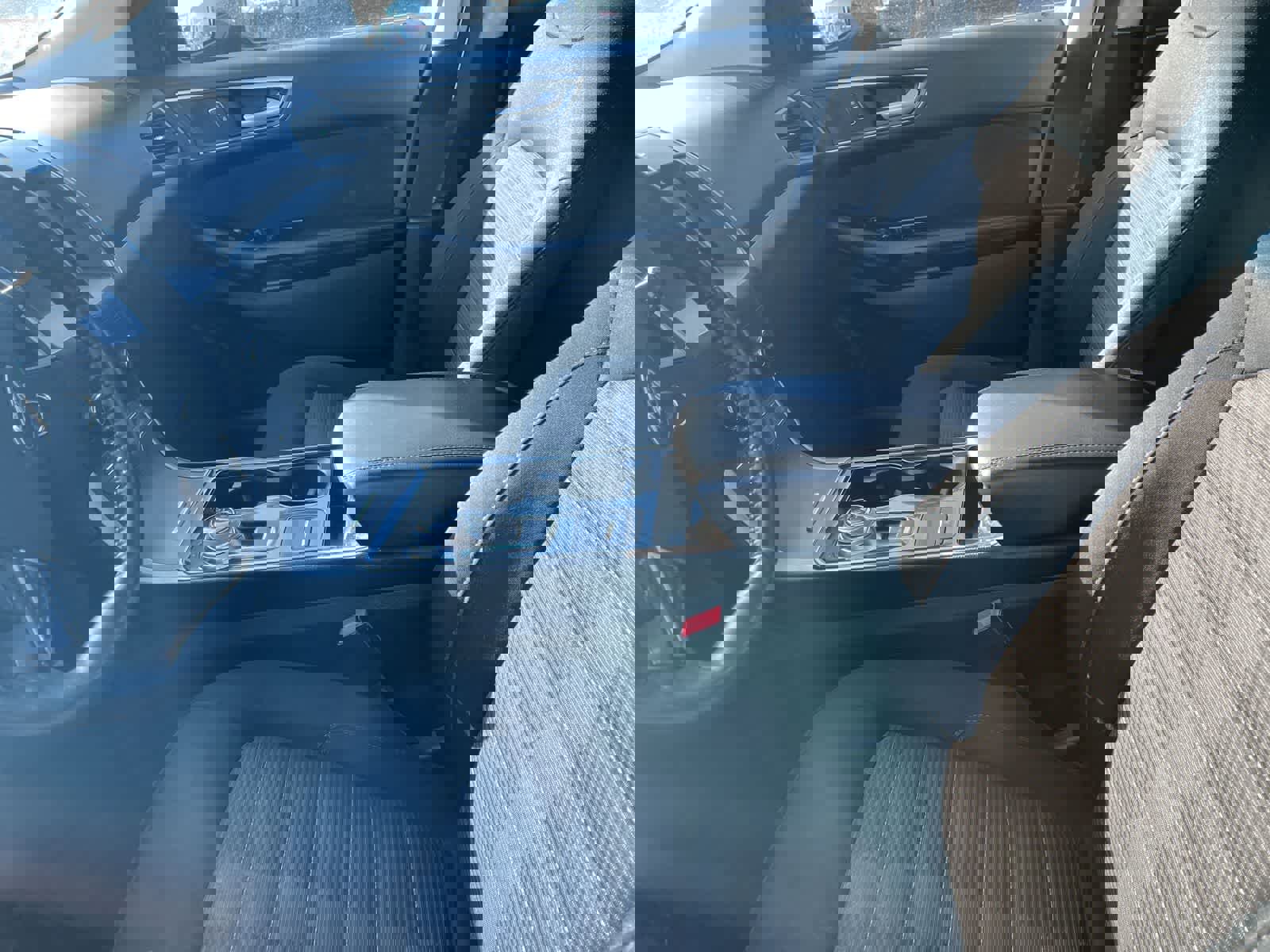 Used 2019 Ford Edge SEL image 25