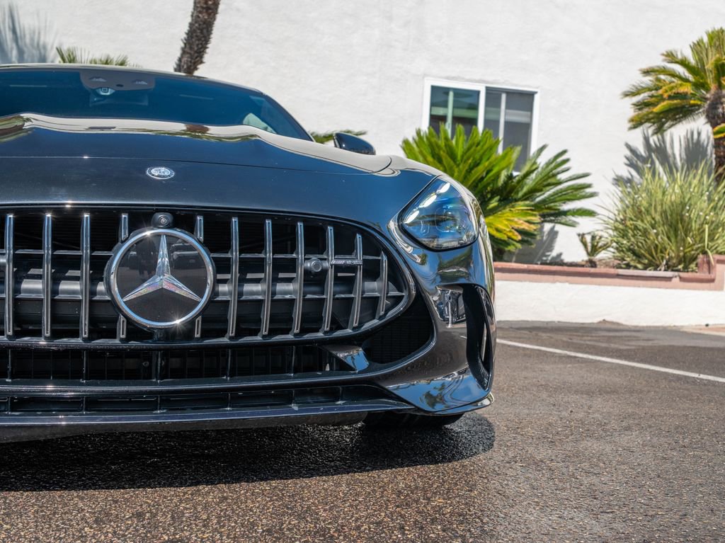 Used 2025 Mercedes-Benz AMG GT 63 image 9