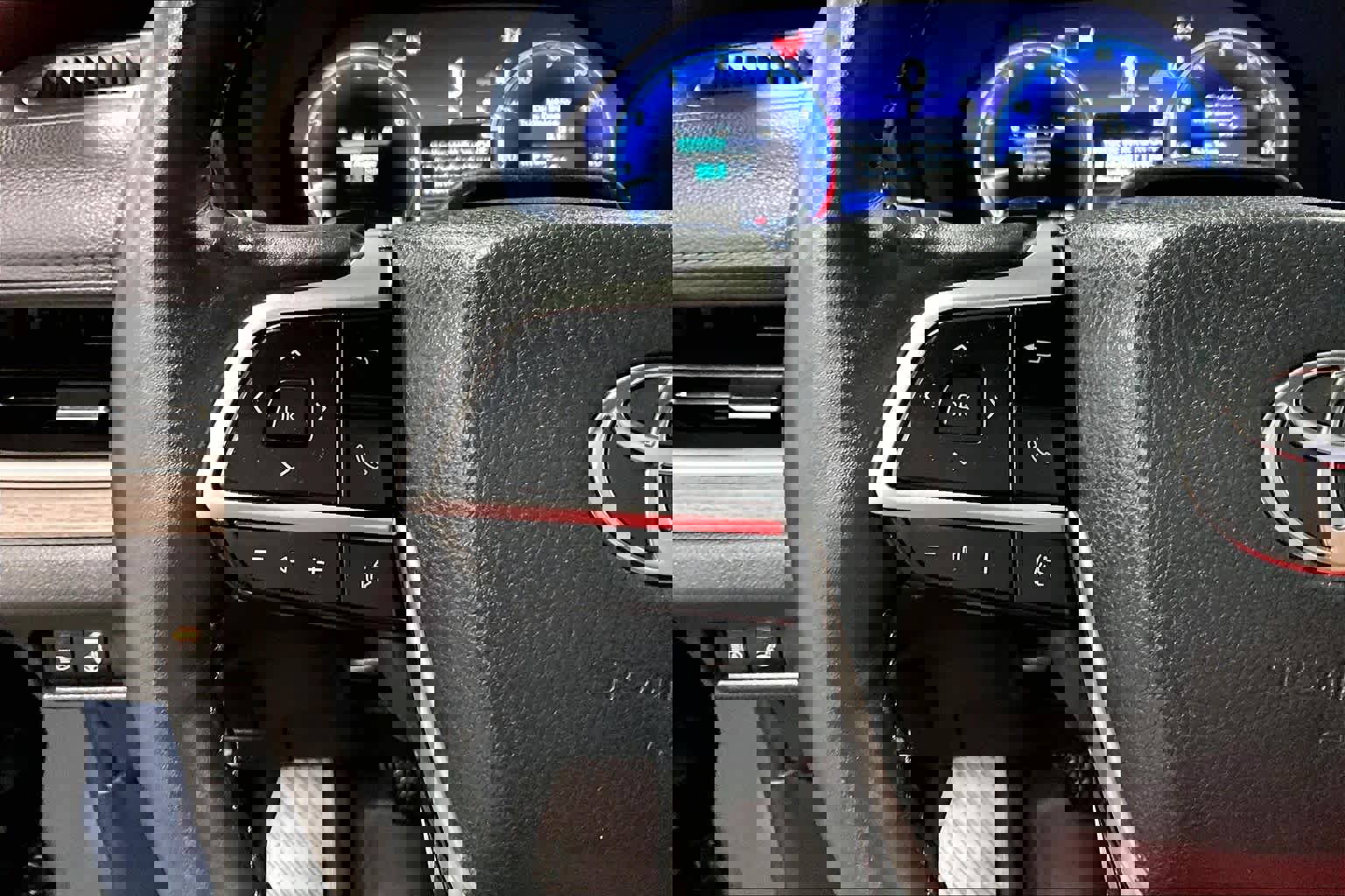 Used 2024 Toyota Grand Highlander Platinum image 22