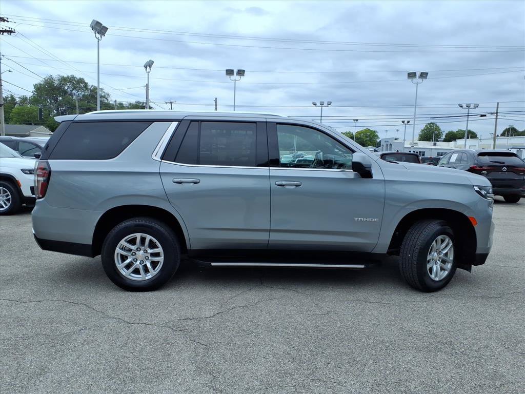 Used 2024 Chevrolet Tahoe LT AWD/4WD image 3