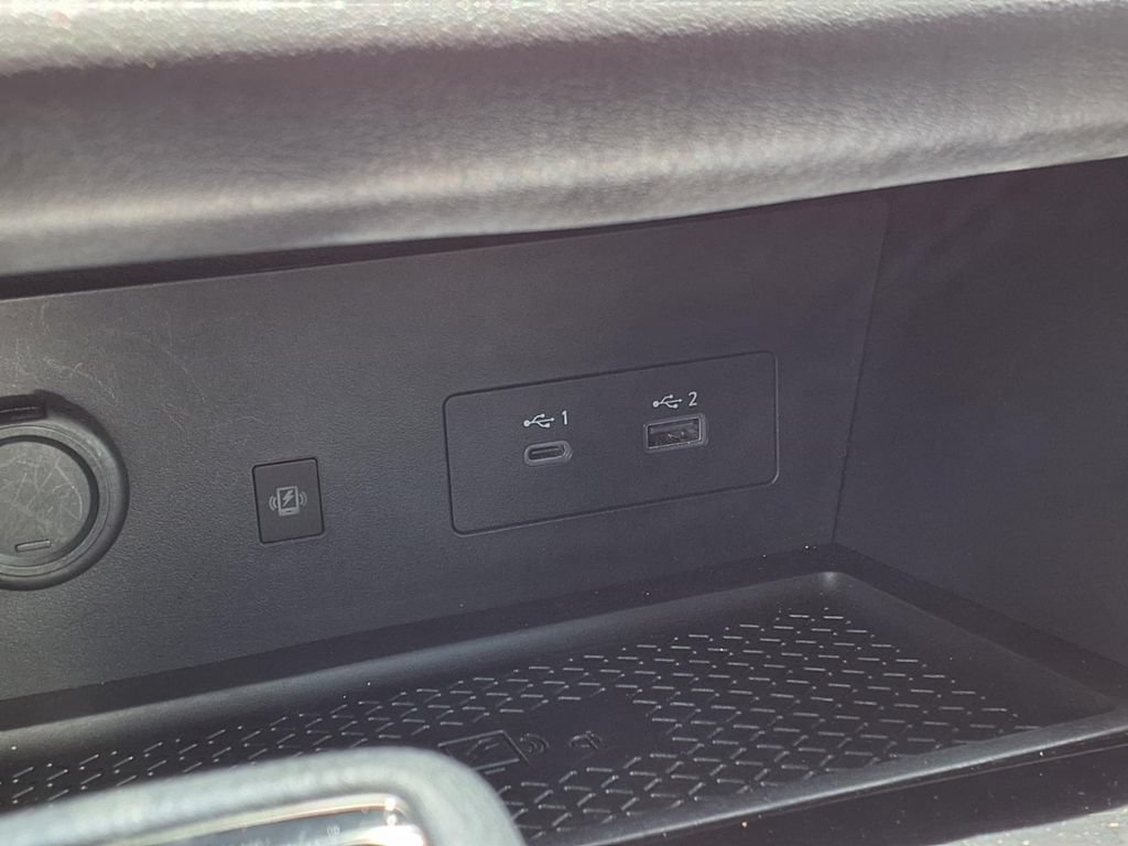 Used 2024 Nissan Pathfinder SL w/ SL Premium Package FWD image 11