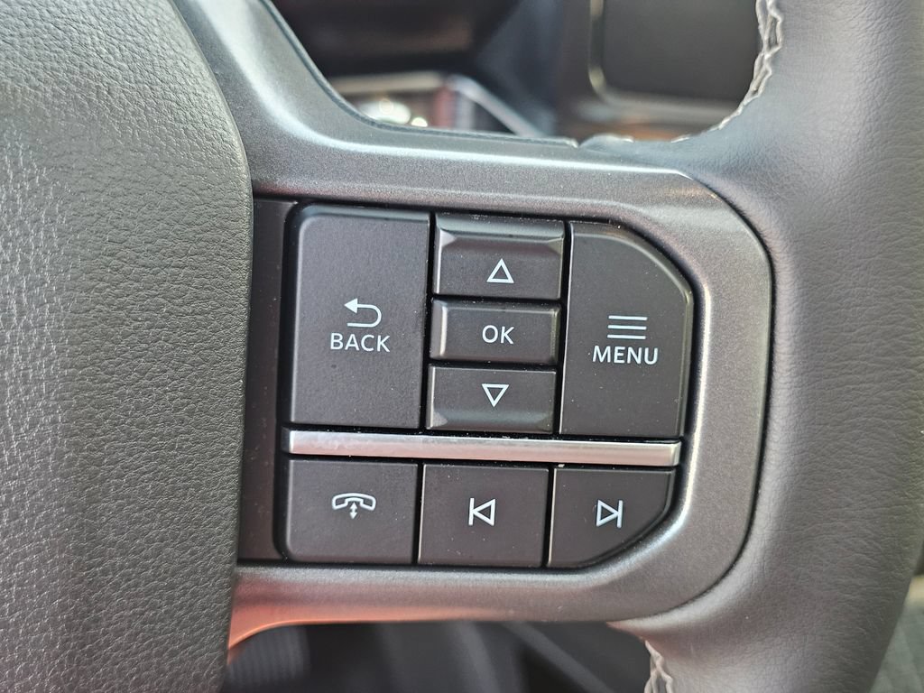 Used 2026 Ford F350 Lariat AWD/4WD image 35