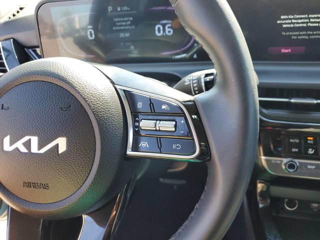 Certified 2025 Kia Seltos S FWD image 30