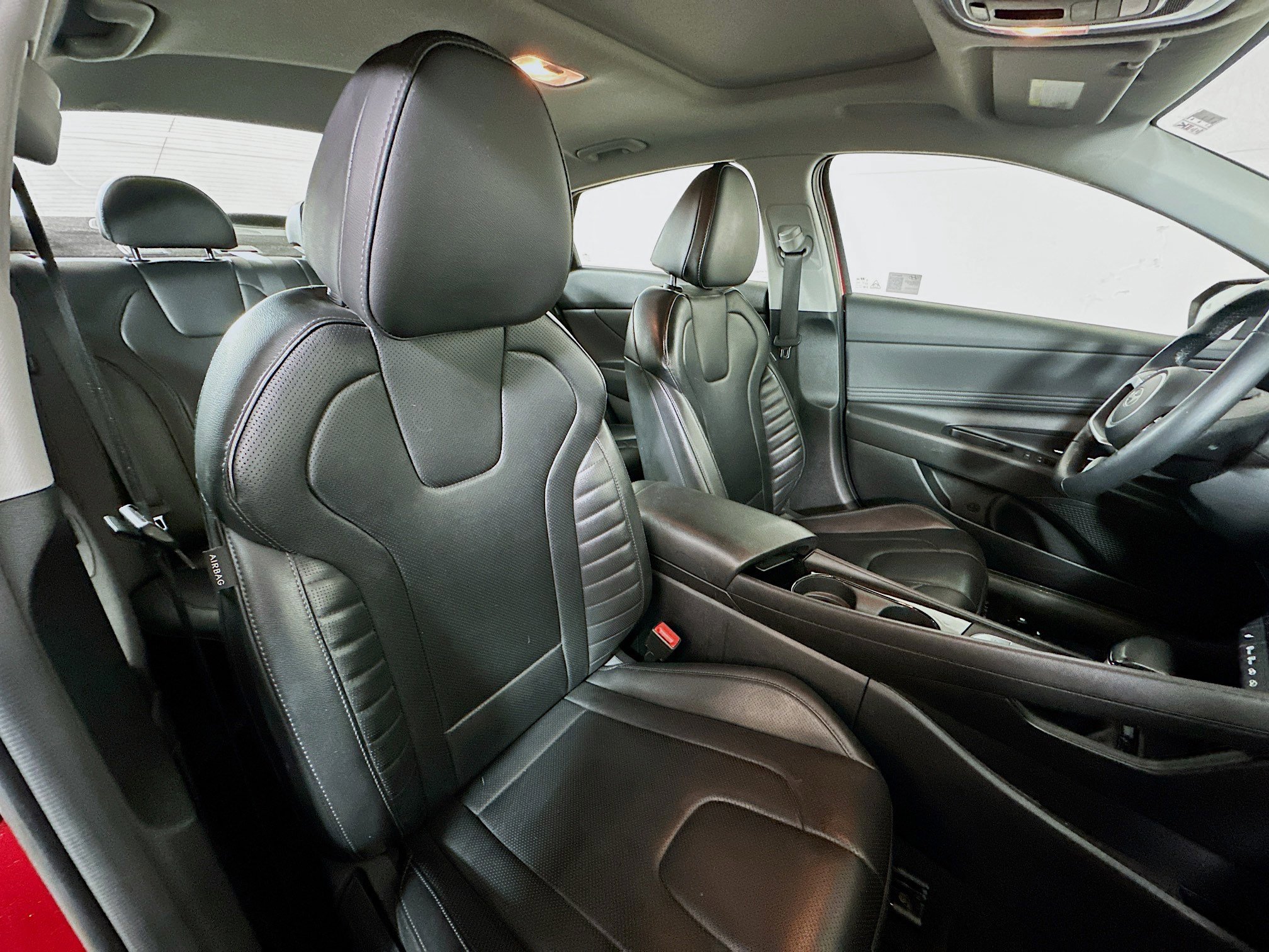 Certified 2024 Hyundai Elantra Limited image 27