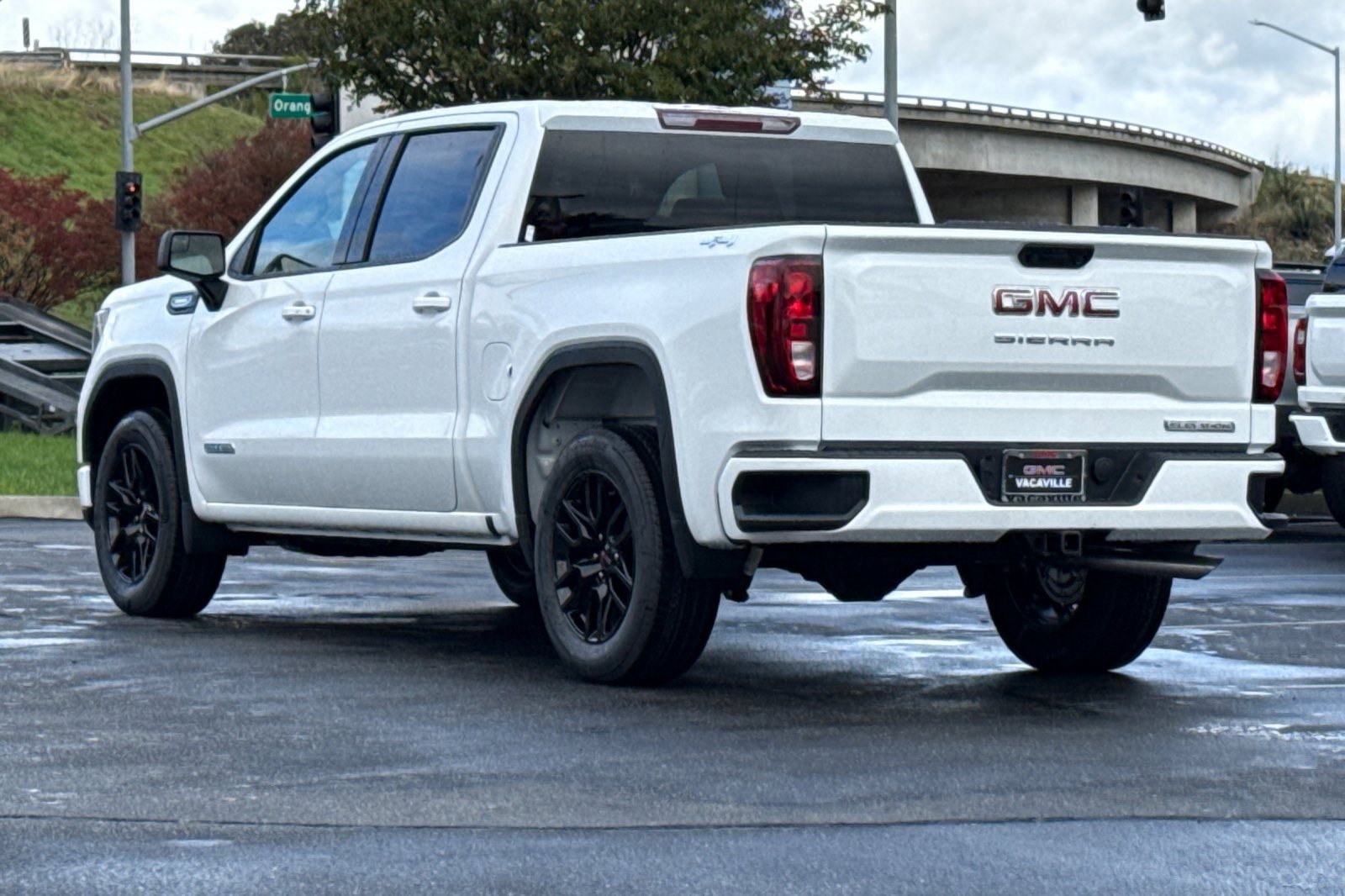 New 2026 GMC Sierra 1500 Elevation image 7