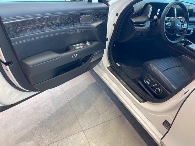 New 2025 Genesis G90 3.5T AWD/4WD image 14