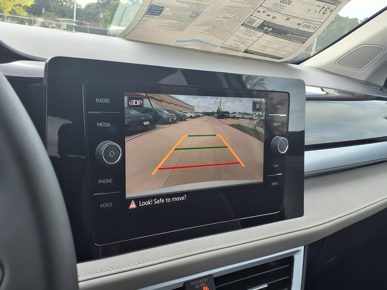 New 2026 Volkswagen Taos SE FWD image 13
