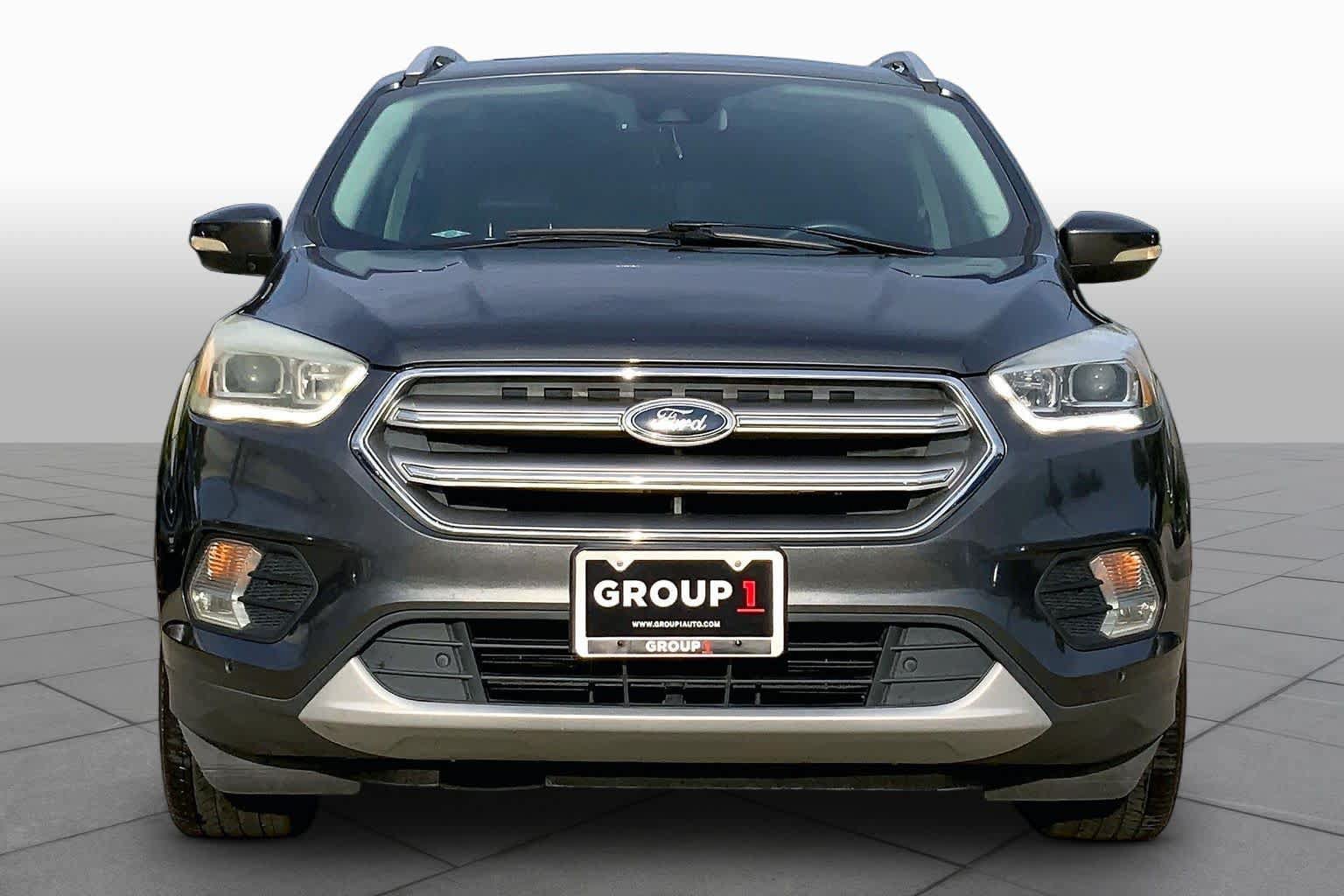 Used 2017 Ford Escape Titanium w/ Equipment Group 301A FWD image 4