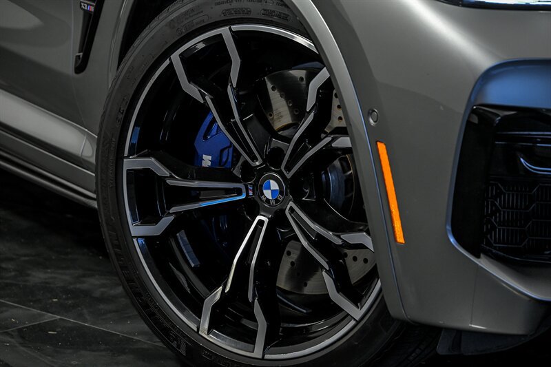 Used 2020 BMW X3 M w/ Executive Package AWD/4WD image 3