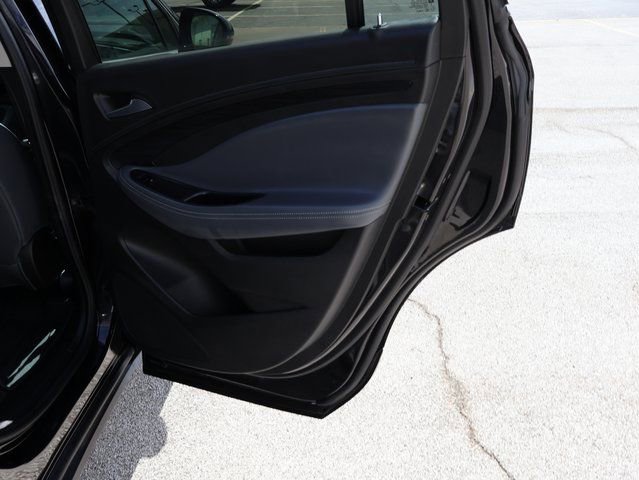Used 2019 Buick Envision Essence image 13