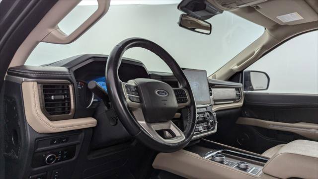 Used 2024 Ford Expedition Max Limited AWD/4WD image 27