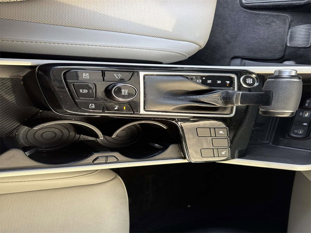 Certified 2024 Kia Sportage EX image 43