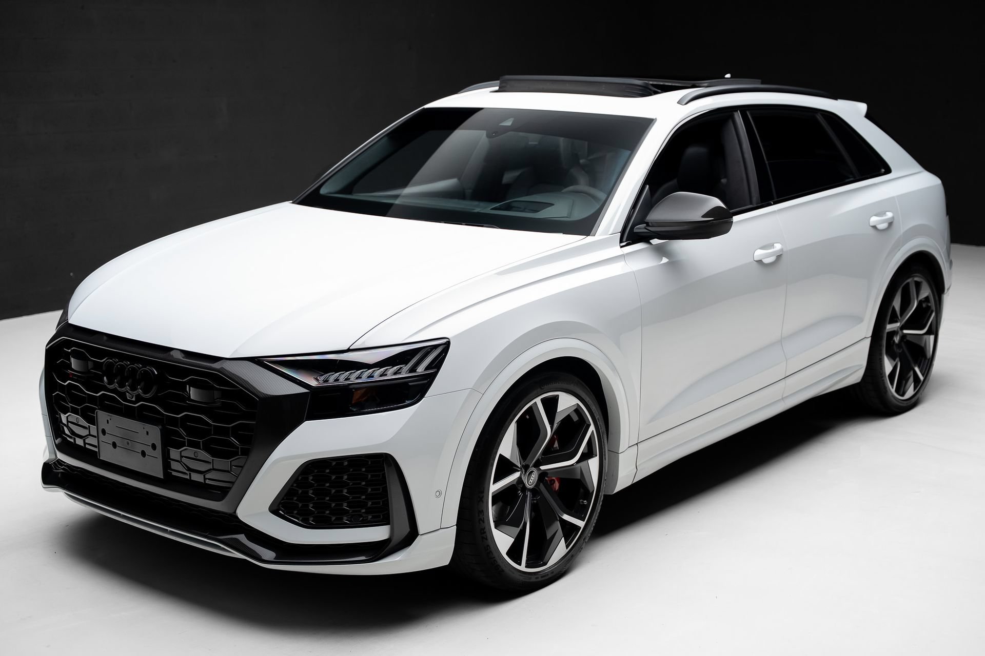 Used 2023 Audi RS Q8 AWD/4WD image 5