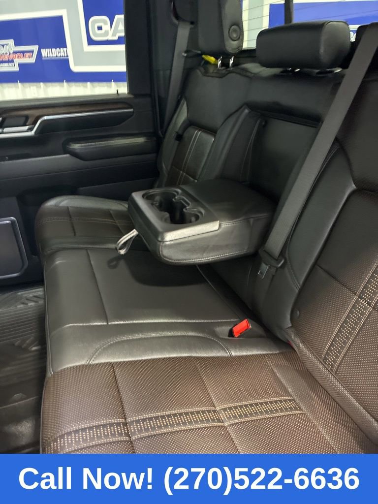 Used 2025 Chevrolet Silverado 2500 High Country AWD/4WD image 39