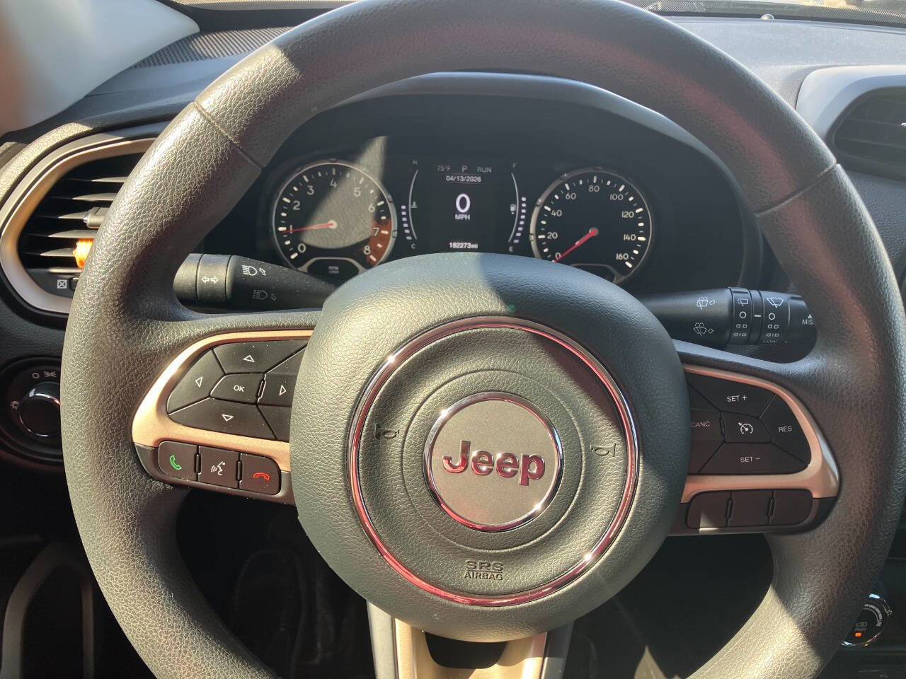 Used 2017 Jeep Renegade Sport w/ Power & Air Group image 18