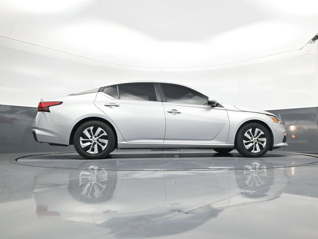 Used 2020 Nissan Altima 2.5 S FWD image 23