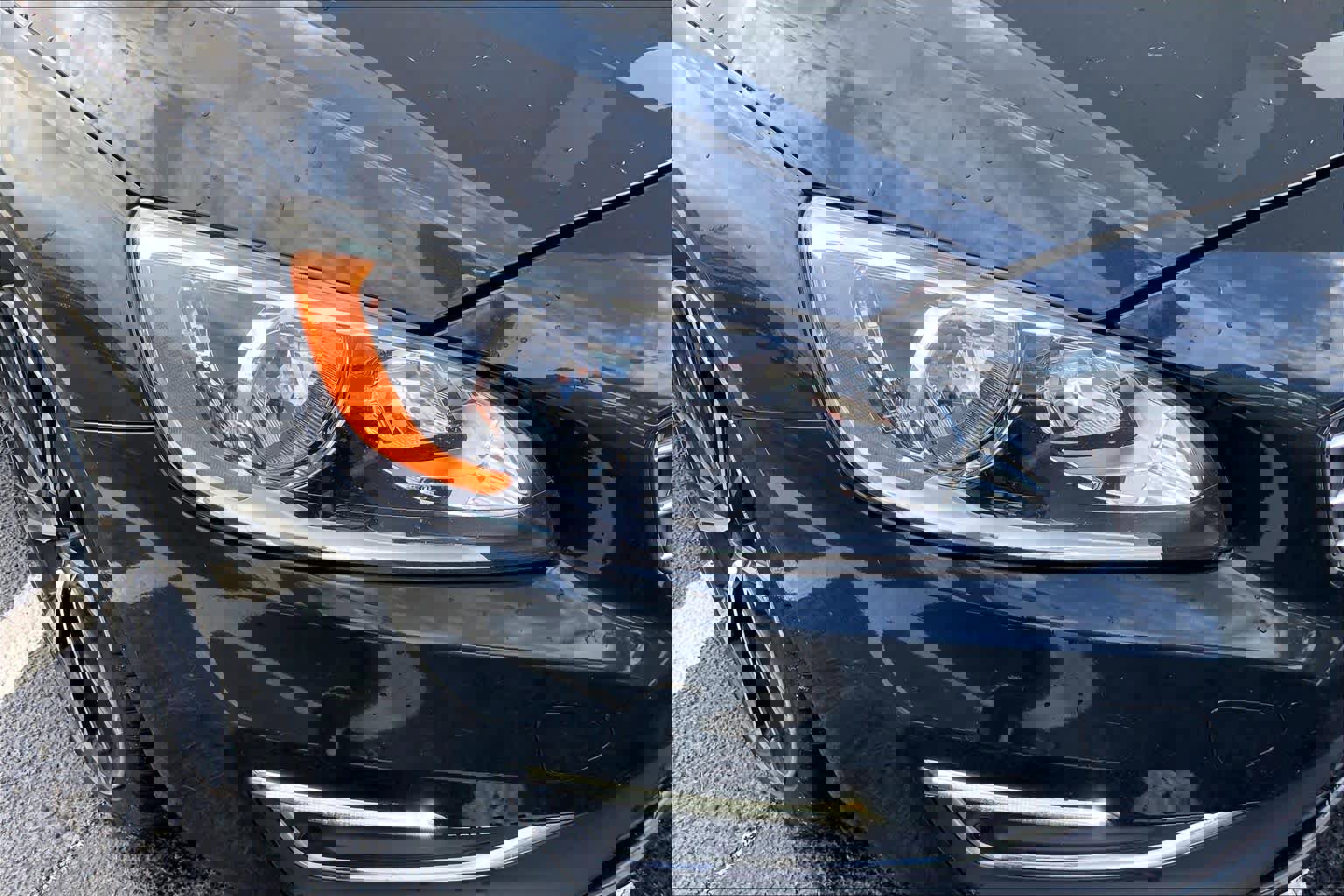 Used 2016 Volvo S60 T5 Premier w/ Convenience Package image 26