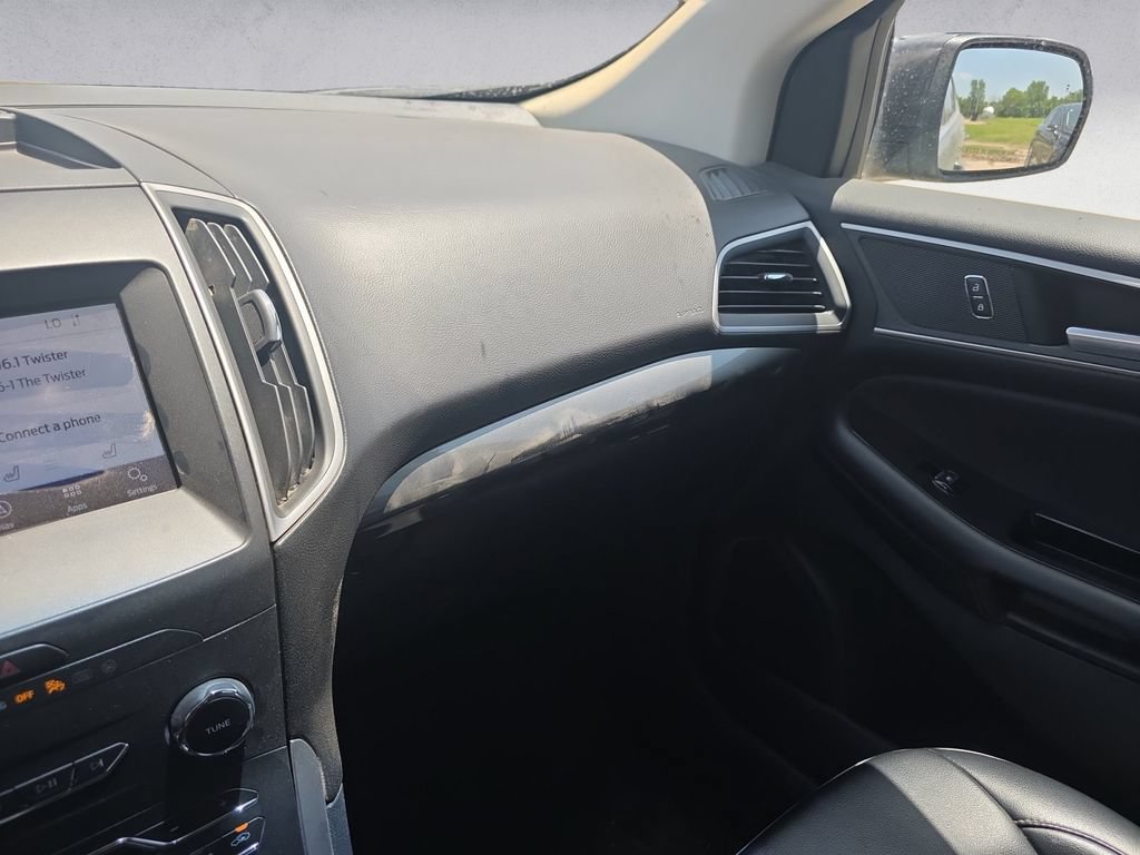 Used 2020 Ford Edge SEL FWD image 10