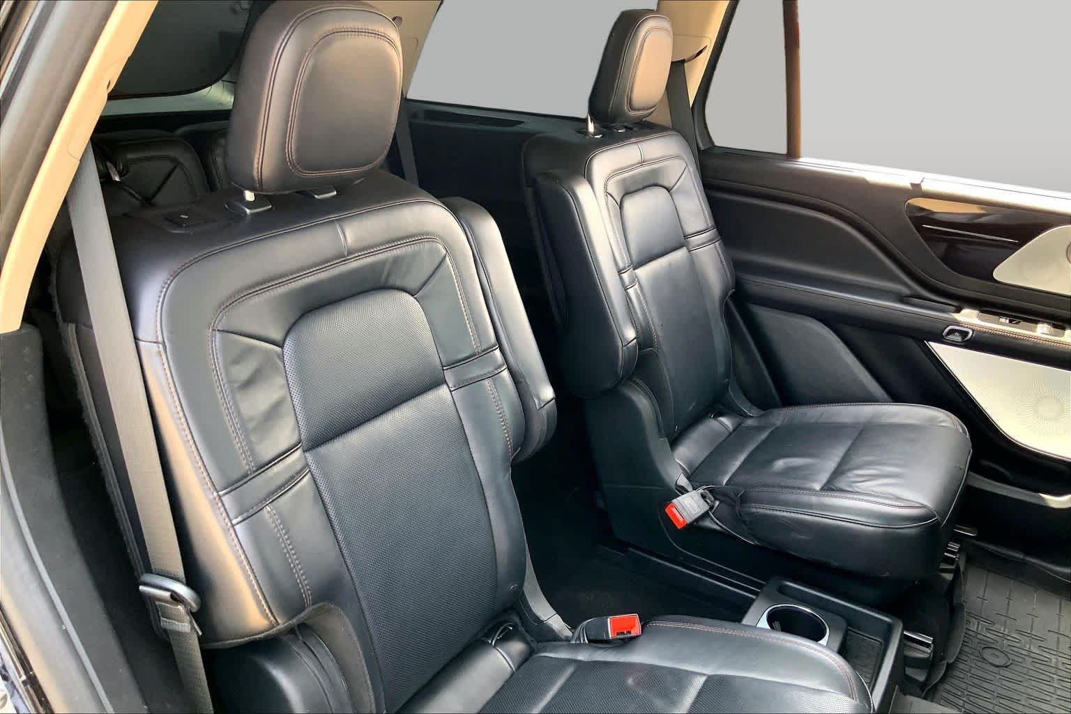 Used 2021 Lincoln Aviator Reserve w/ Equipment Group 210A AWD/4WD image 20
