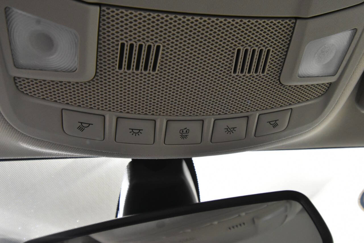 Used 2019 Ford Fusion S image 23