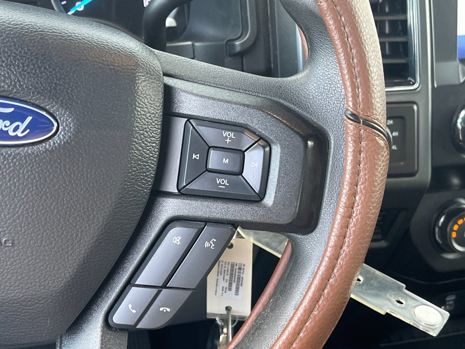 Used 2021 Ford F350 XLT AWD/4WD image 25