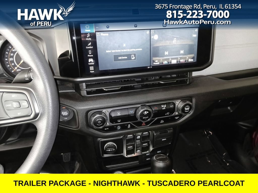Used 2024 Jeep Gladiator Sport image 17