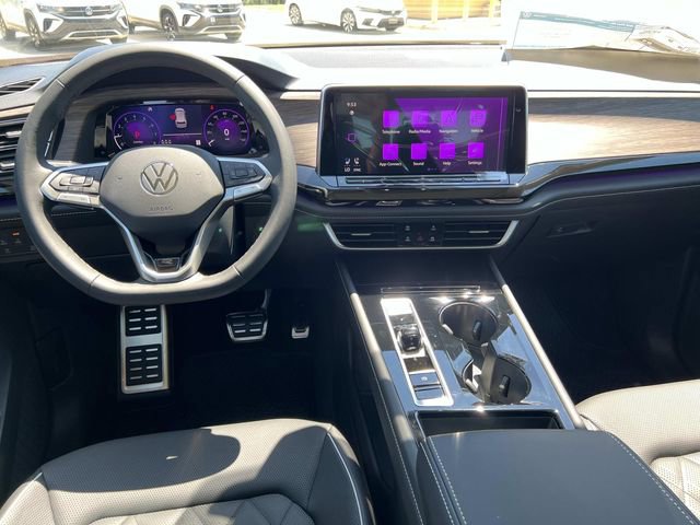 New 2026 Volkswagen Atlas SEL Premium R-Line image 24