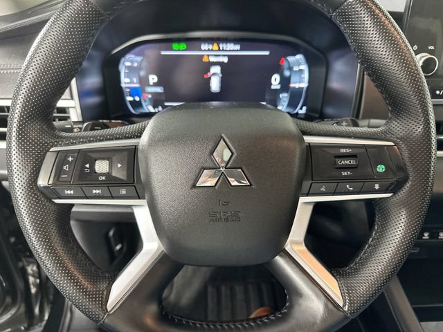 Used 2023 Mitsubishi Outlander SE AWD/4WD image 21