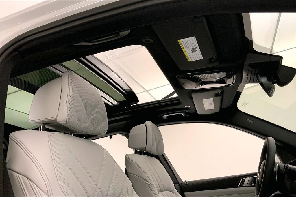 Used 2026 BMW X5 xDrive40i image 26