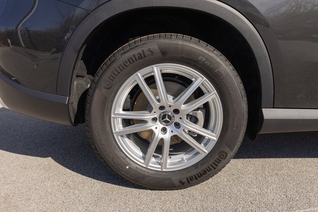 Certified 2025 Mercedes-Benz GLC 300 4MATIC image 10