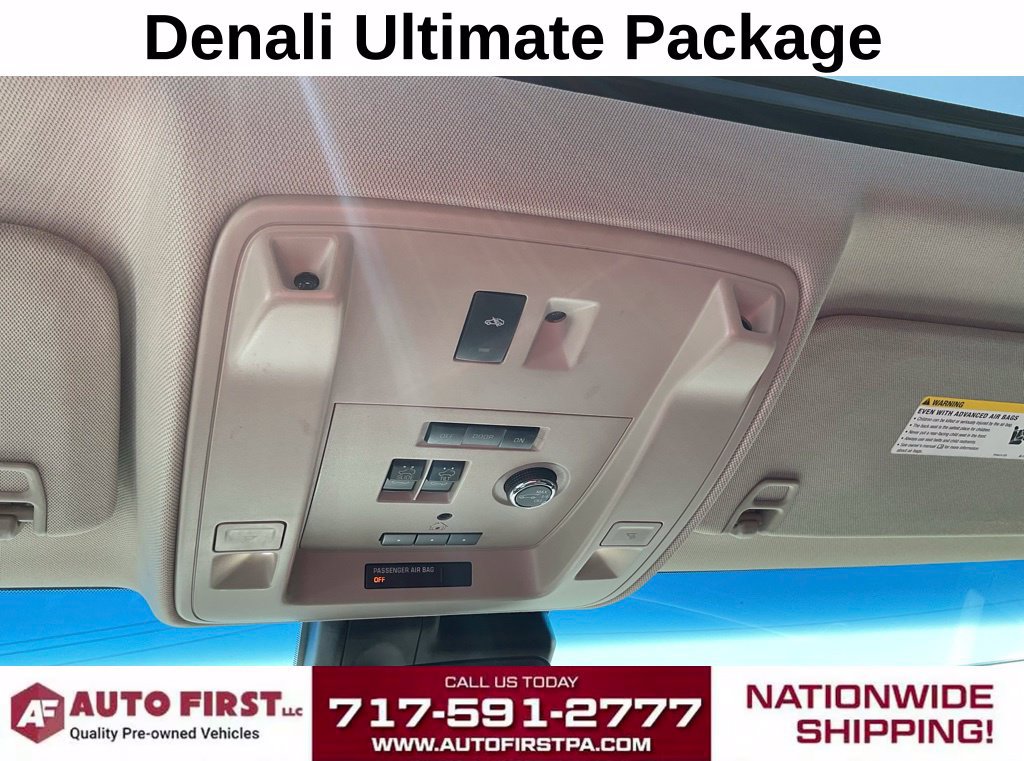 Used 2019 GMC Yukon Denali w/ Denali Ultimate Package AWD/4WD image 30