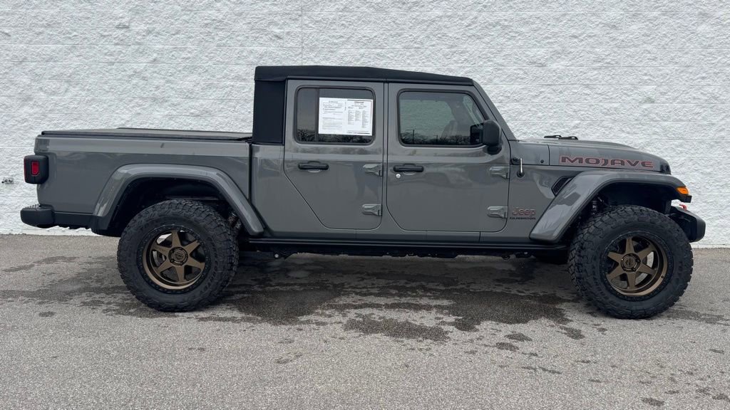 Used 2022 Jeep Gladiator Mojave w/ Cold Weather Group AWD/4WD image 4