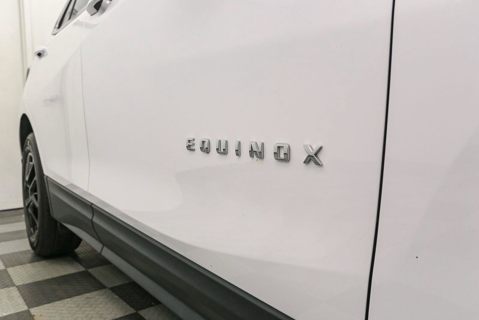 Used 2022 Chevrolet Equinox LT AWD/4WD image 8