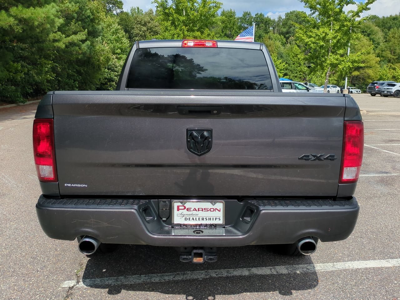 Used 2018 RAM 1500 Express w/ Express Value Package AWD/4WD image 5