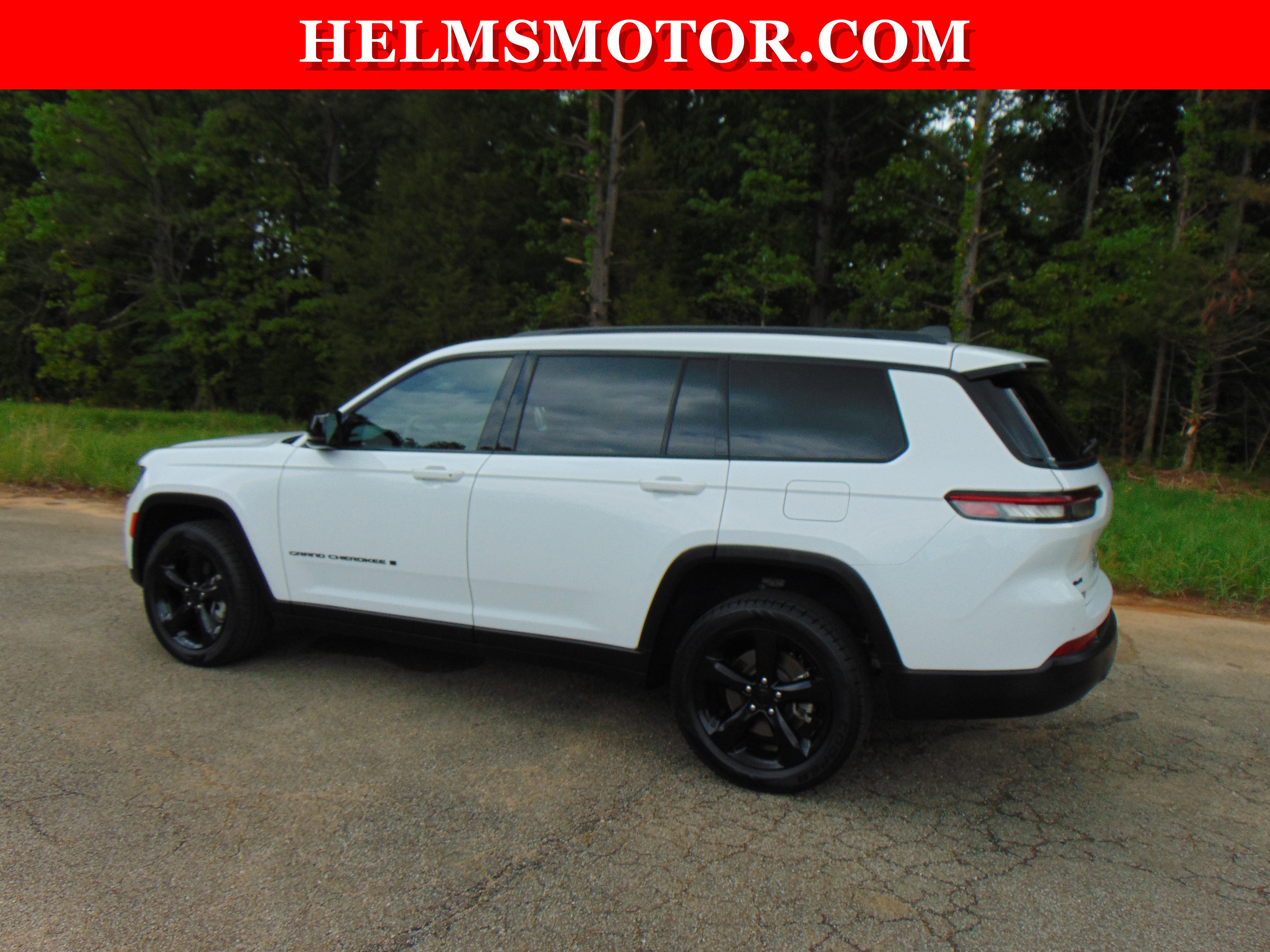 Certified 2024 Jeep Grand Cherokee L Limited w/ Black Appearance Package AWD/4WD image 7