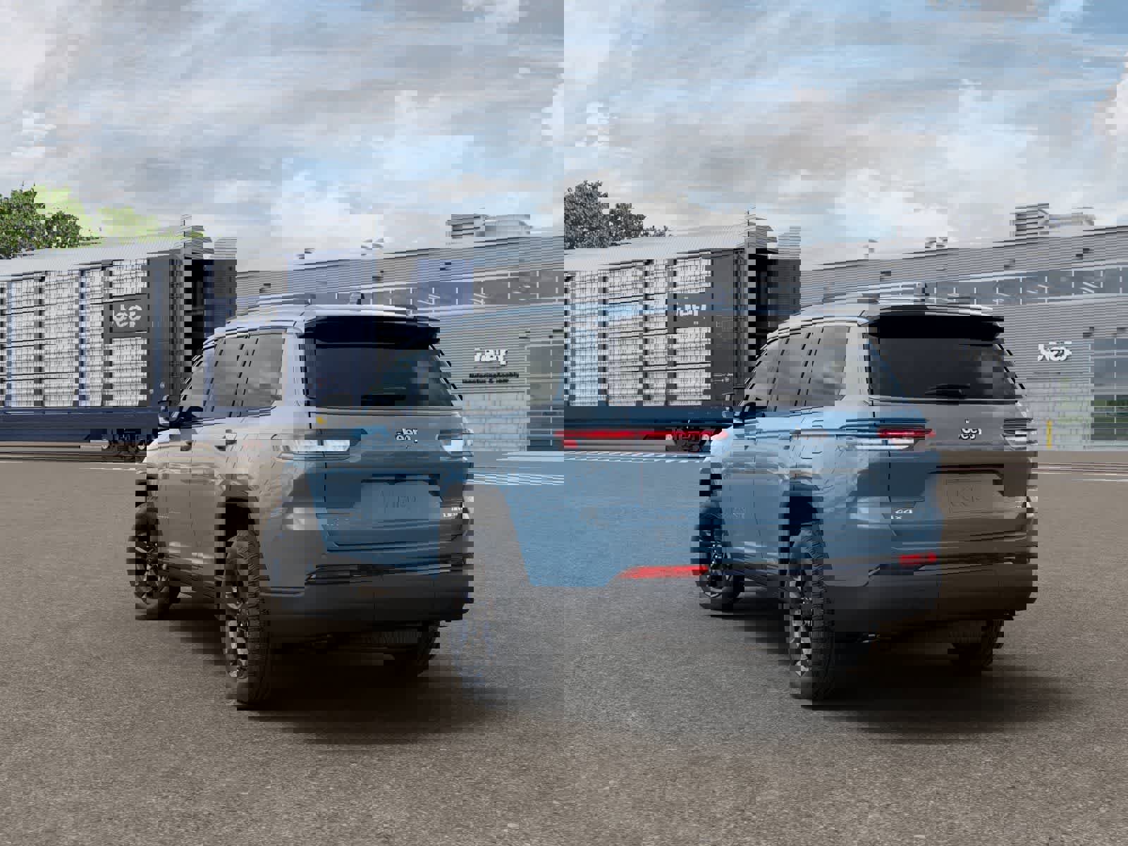 New 2026 Jeep Grand Cherokee L Limited image 3