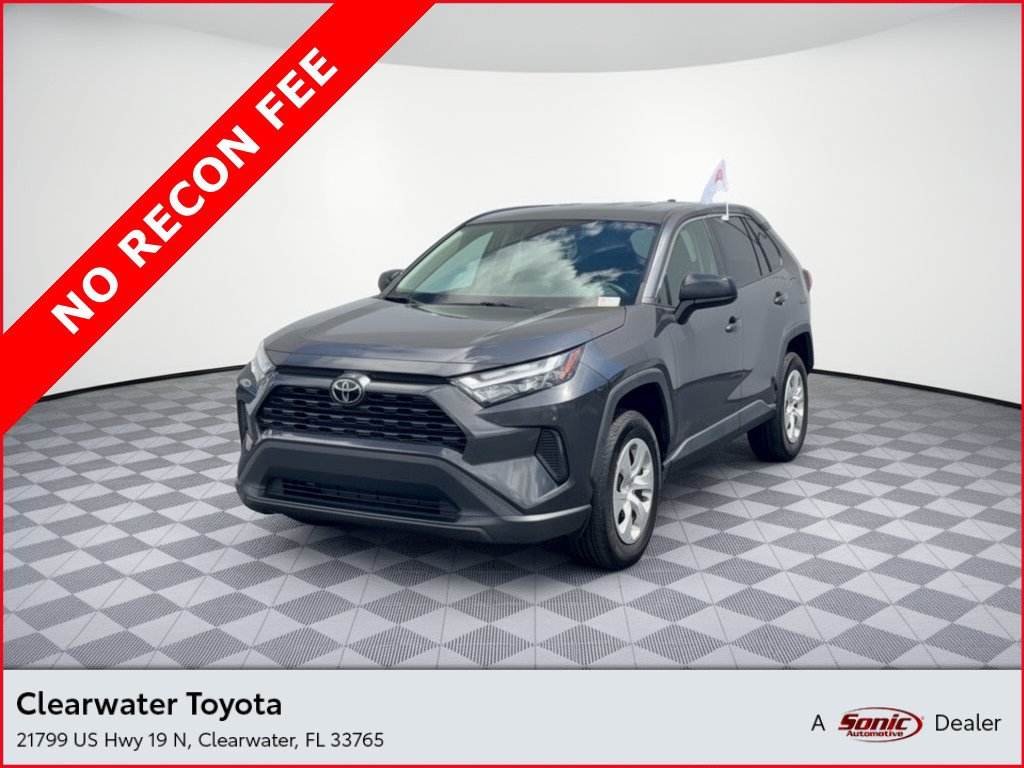 Used 2023 Toyota RAV4 LE AWD/4WD image 1