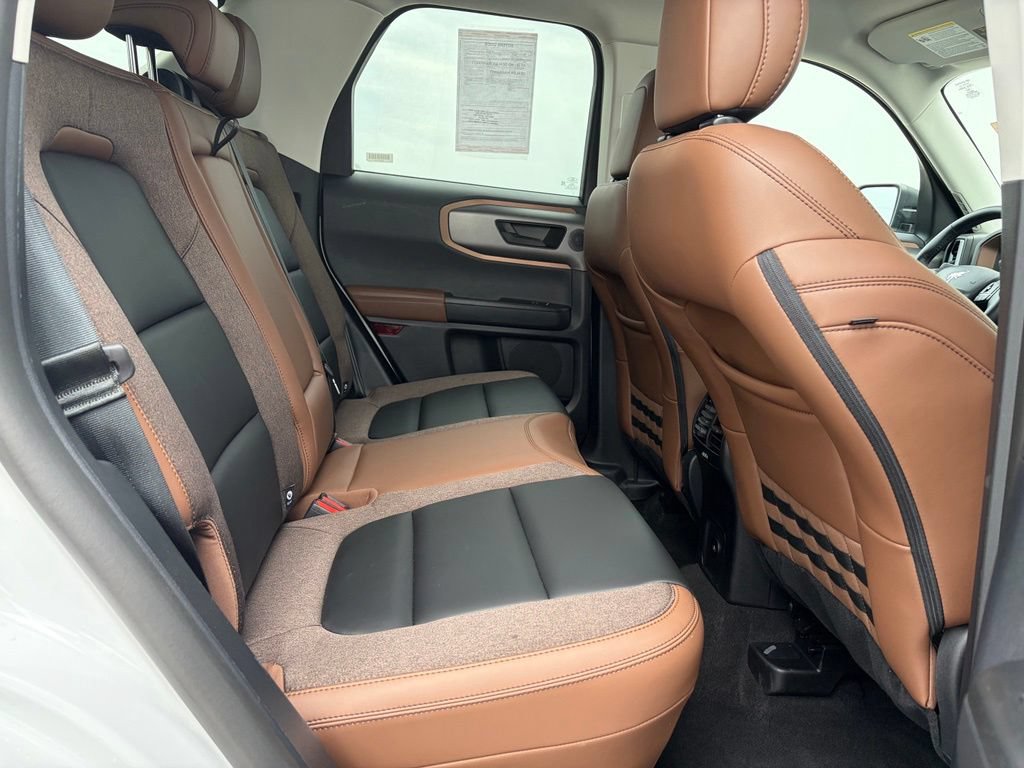Certified 2025 Ford Bronco Sport Outer Banks w/ Outer Banks Tech Package+ AWD/4WD image 26