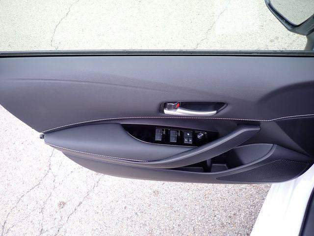 Certified 2026 Toyota Corolla SE FWD image 15
