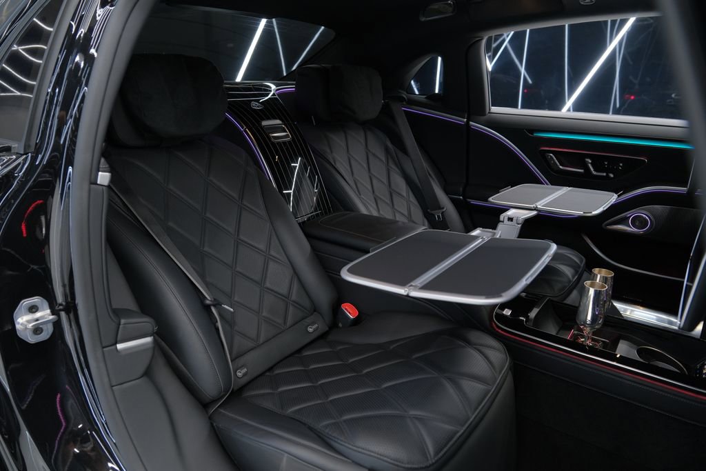 Used 2023 Mercedes-Benz Maybach S 680 4MATIC image 32