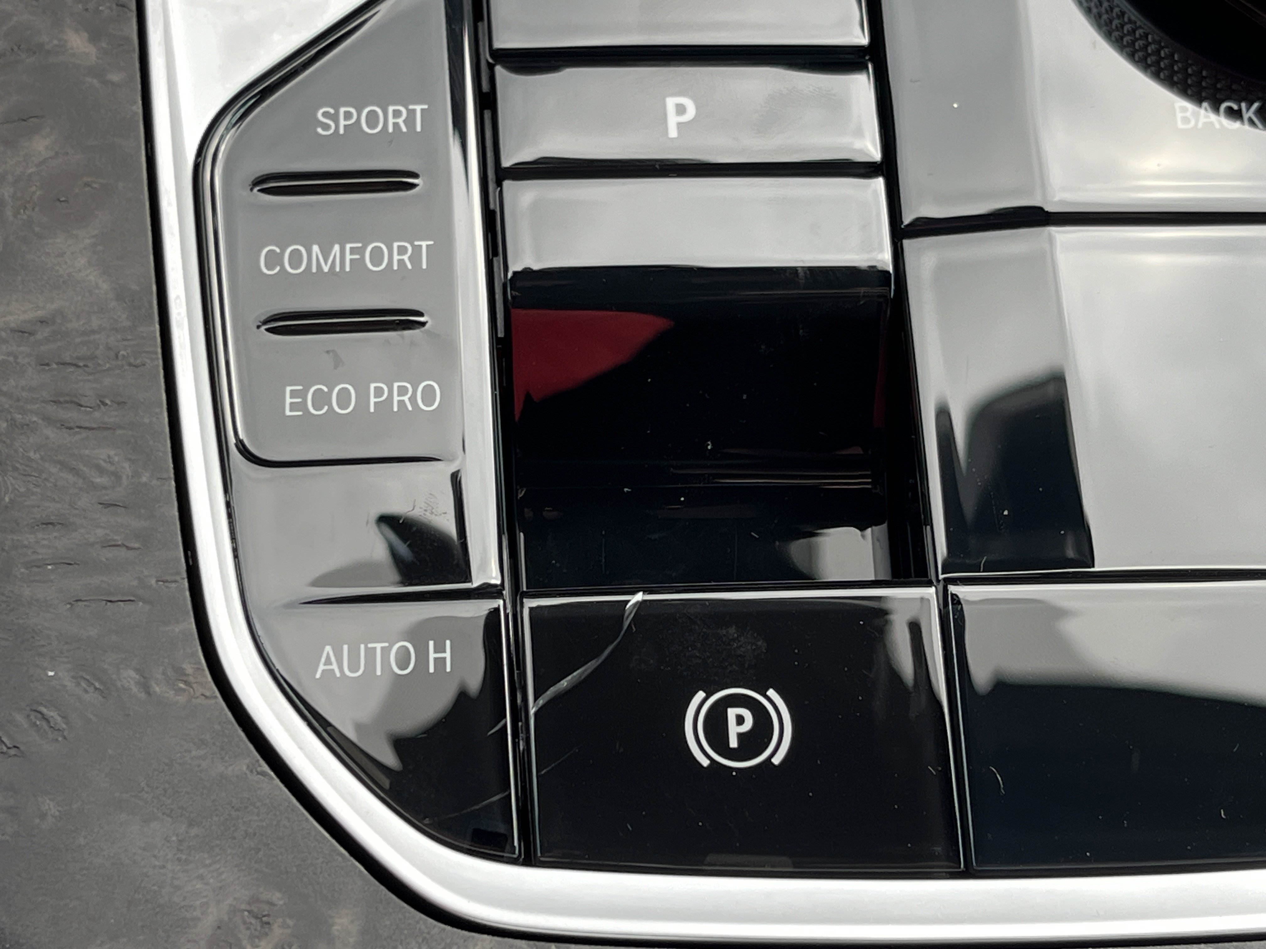 New 2026 BMW X5 sDrive40i w/ M Sport Package RWD image 9