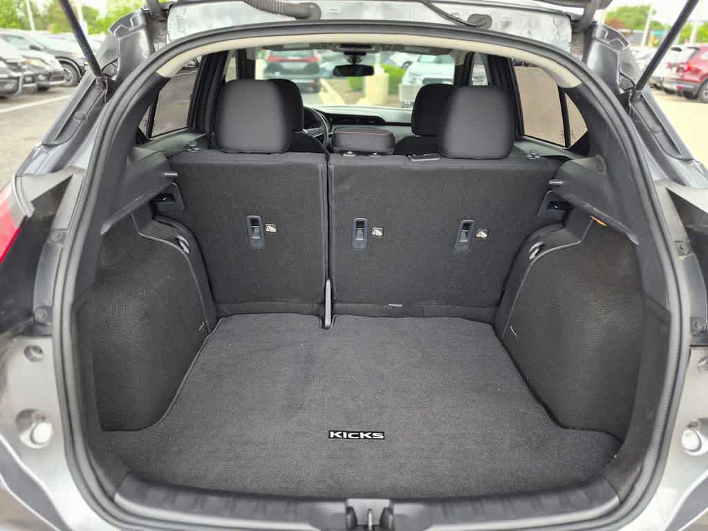 Used 2024 Nissan Kicks SR FWD image 37