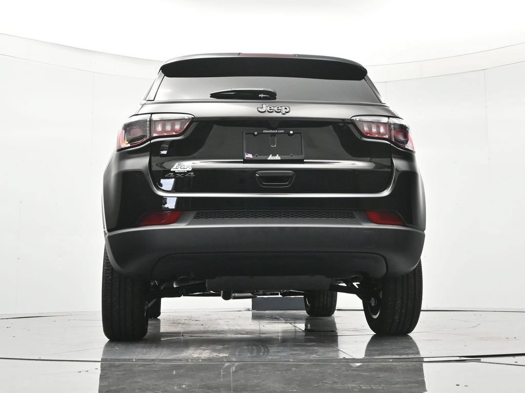 New 2026 Jeep Compass Latitude AWD/4WD image 41