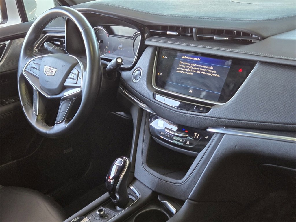 Used 2023 Cadillac XT5 Premium Luxury image 19
