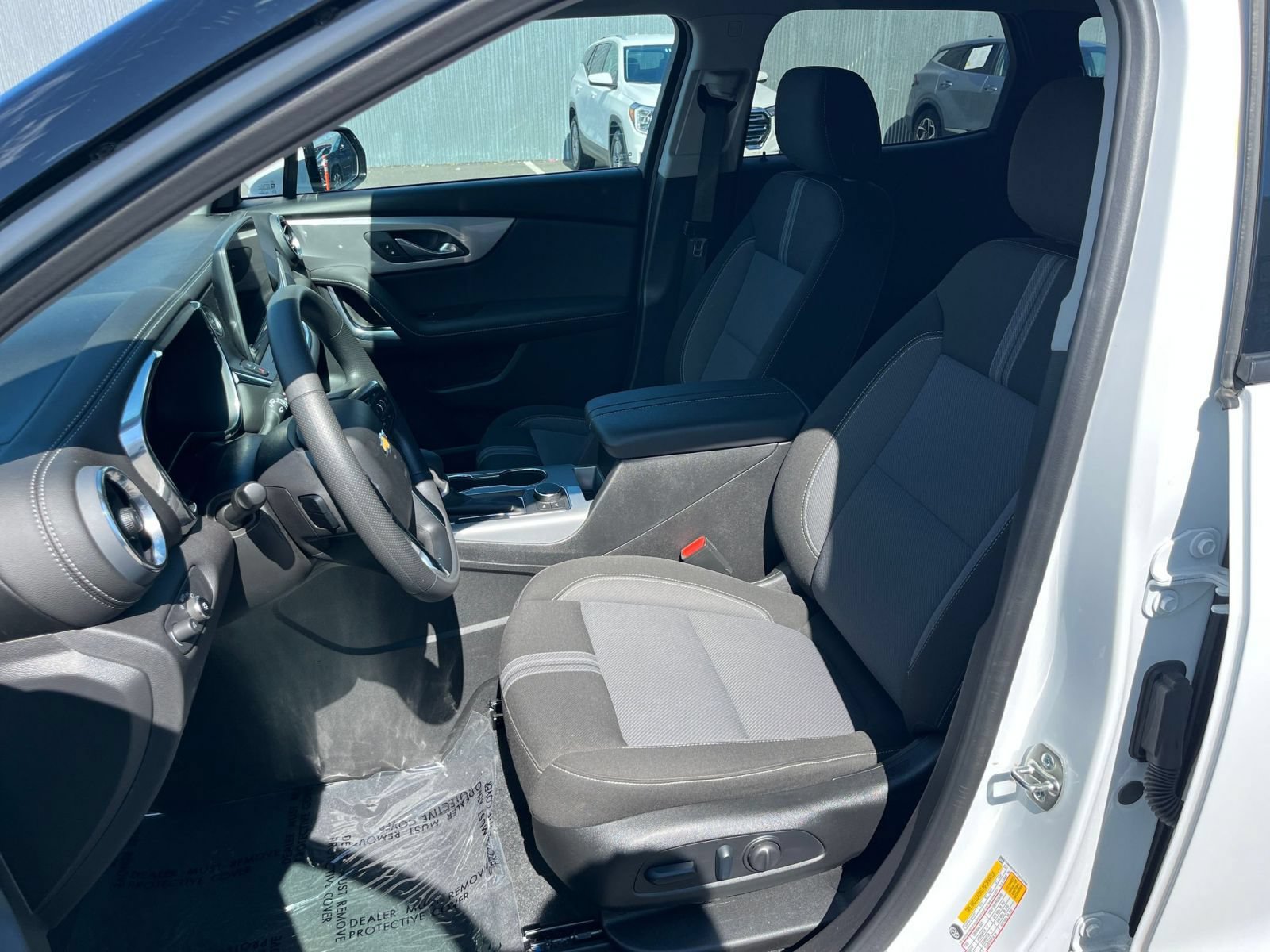 Used 2026 Chevrolet Blazer LT FWD image 36