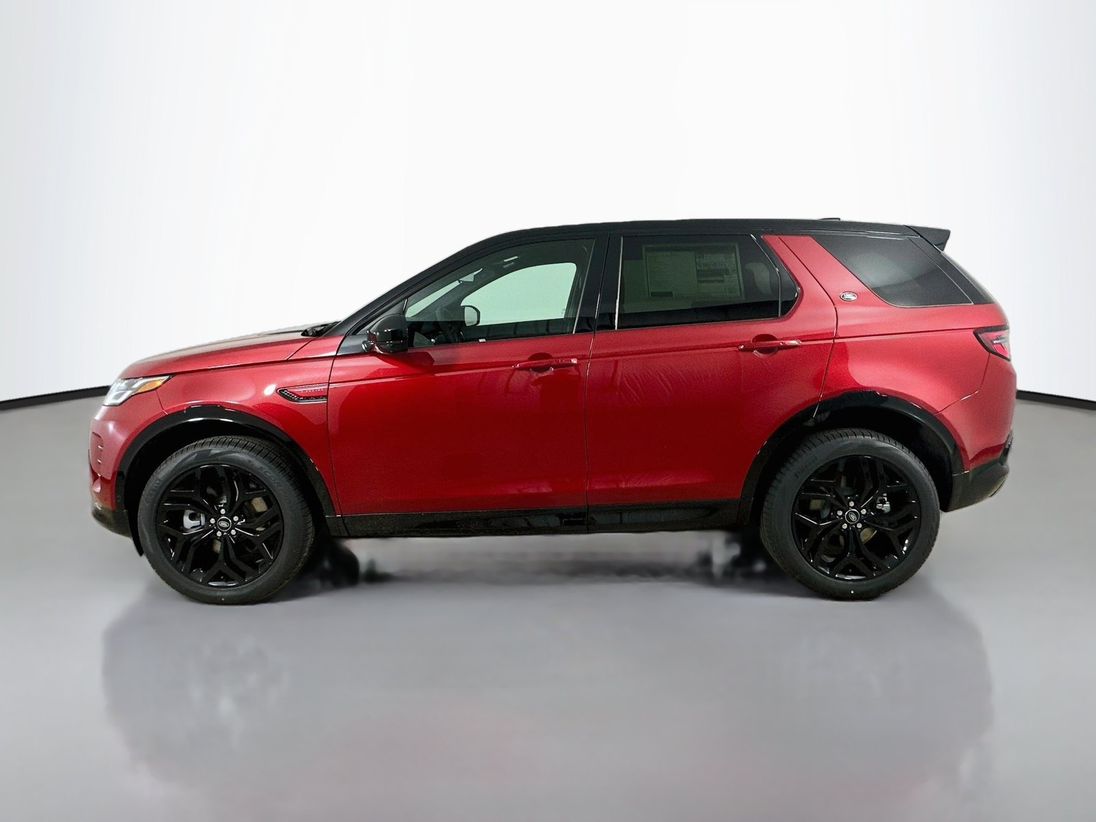 New 2026 Land Rover Discovery Sport Landmark AWD/4WD image 8