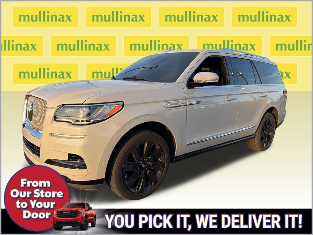 Used 2022 Lincoln Navigator Reserve AWD/4WD video 2